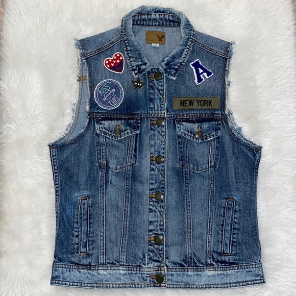 American Eagle Outfitters Denim Patched Vest - Picture 11 of 11